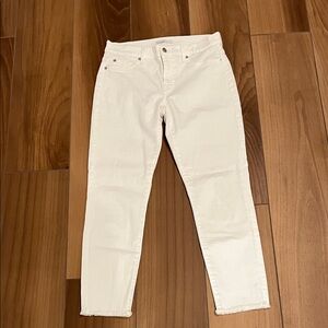7 For All Mankind Women's White Ankle Jeans Size 31